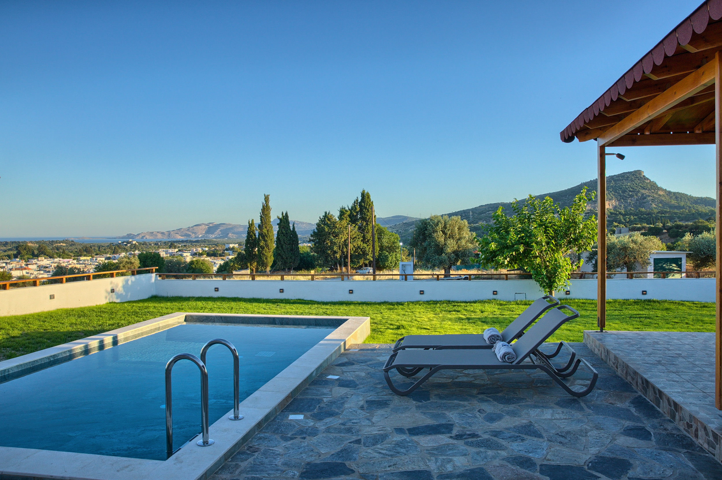 Senses of Greece stay 4